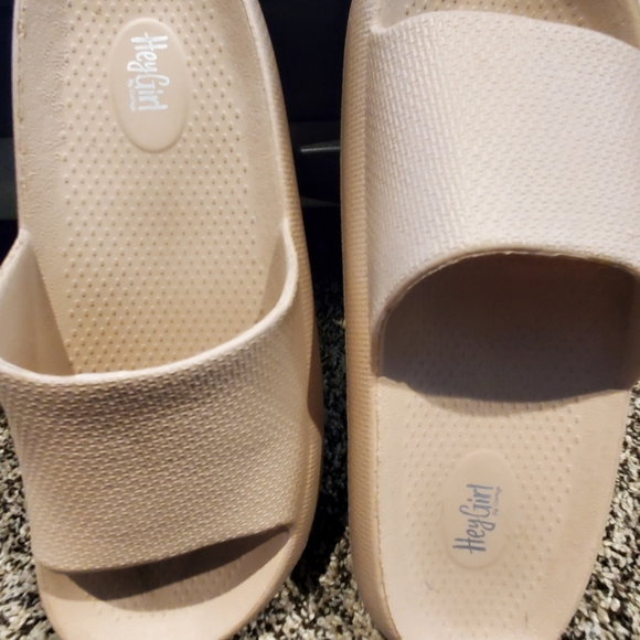 Hey Girl slides - Picture 2 of 4